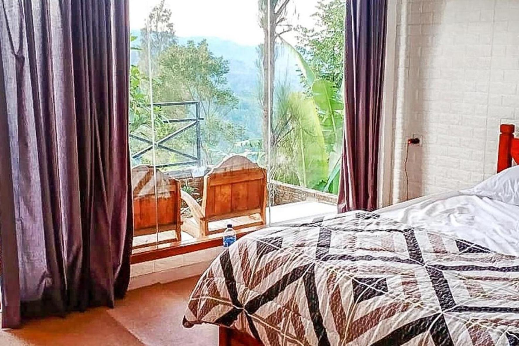 Pondok Tubing Hotel Маланг Екстериор снимка
